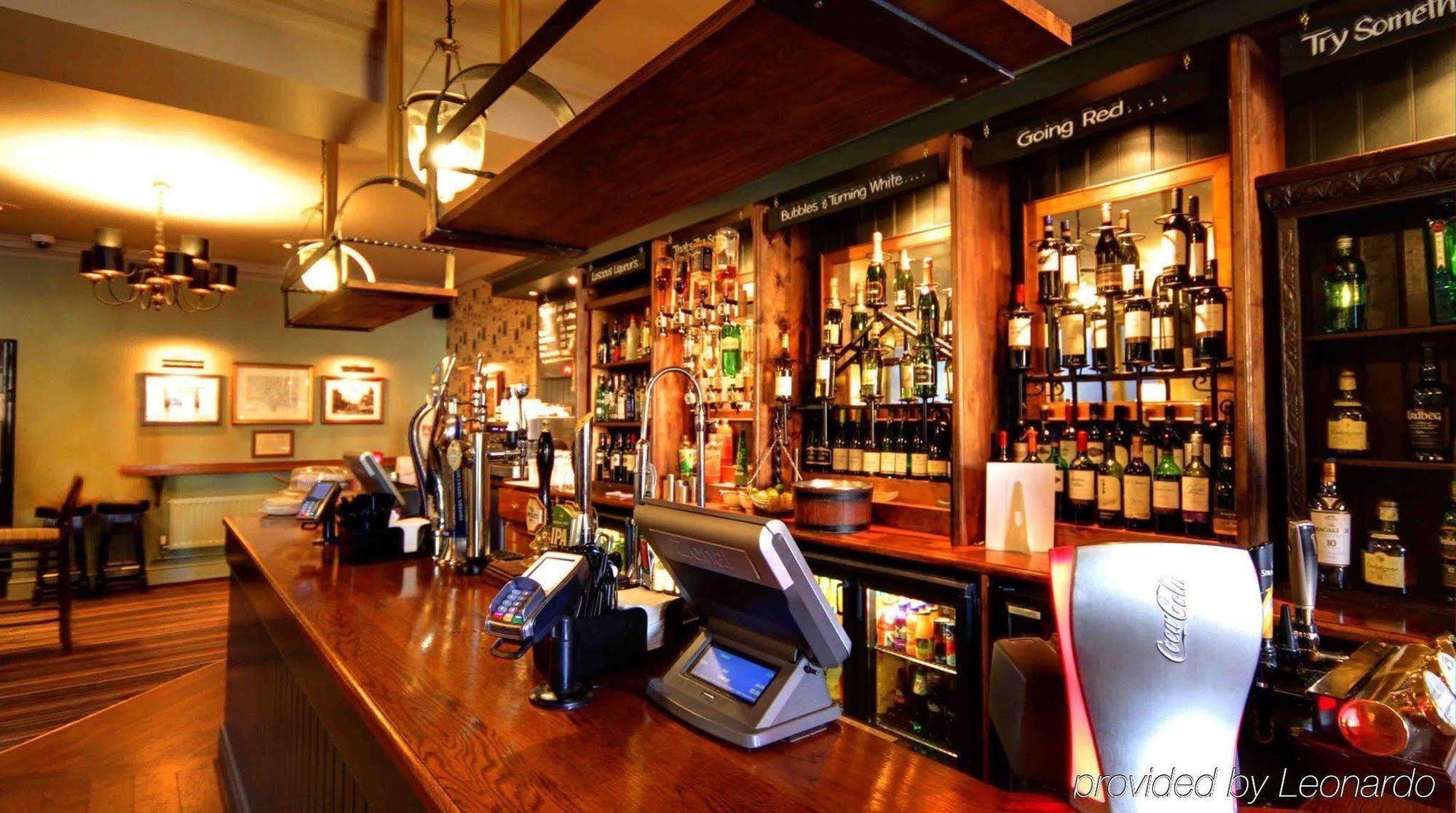 King'S Head Hotel By Greene King Inns Wimborne Minster Exteriör bild