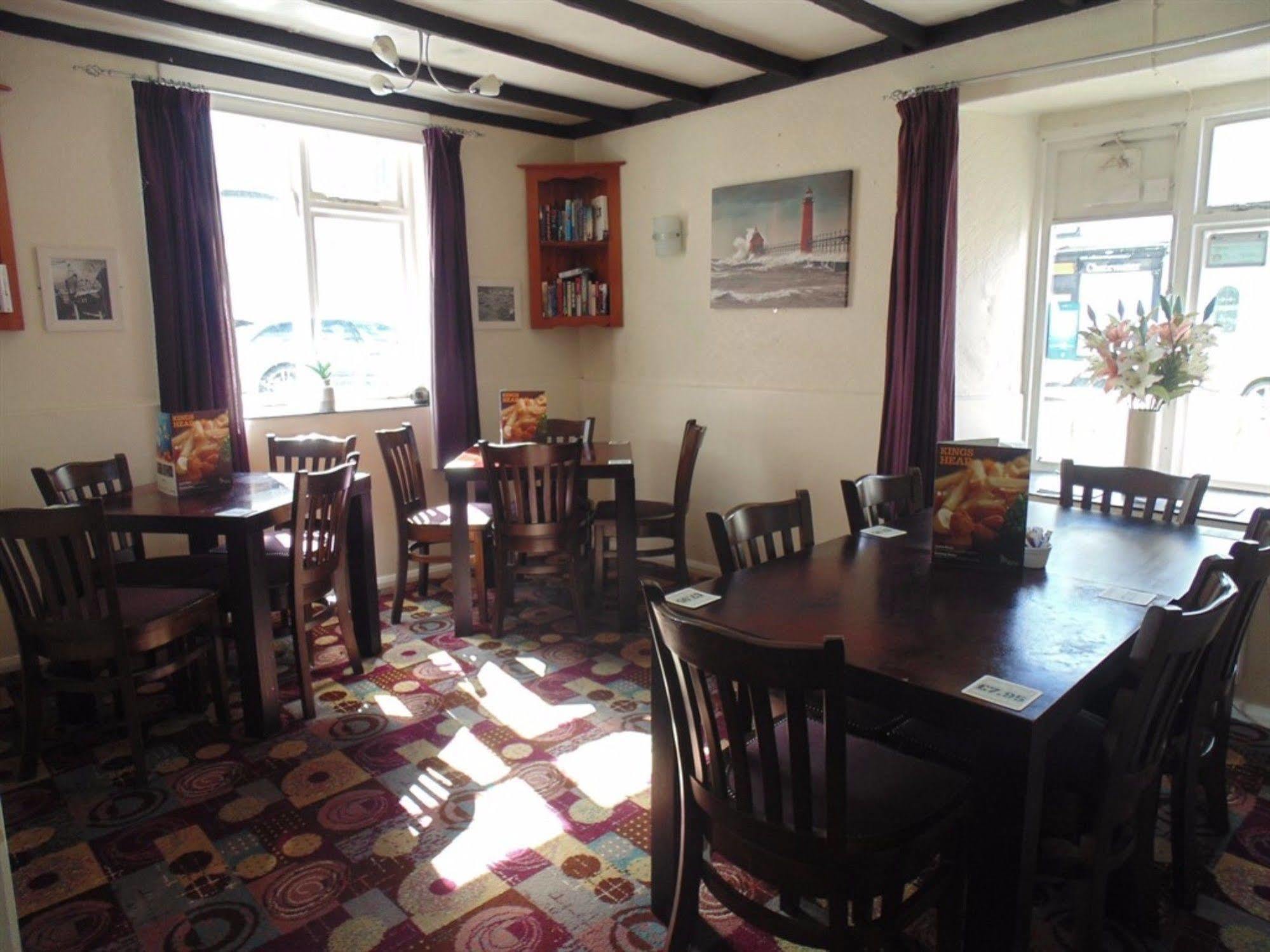 King'S Head Hotel By Greene King Inns Wimborne Minster Exteriör bild